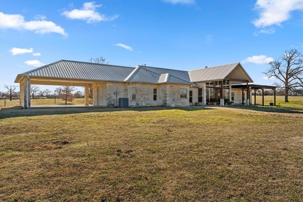 10 acres in Titus County - photo 9