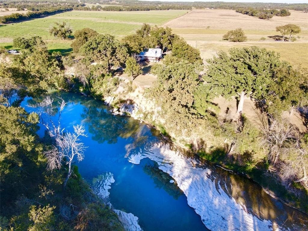 21.85 acres in Bosque County - photo 25