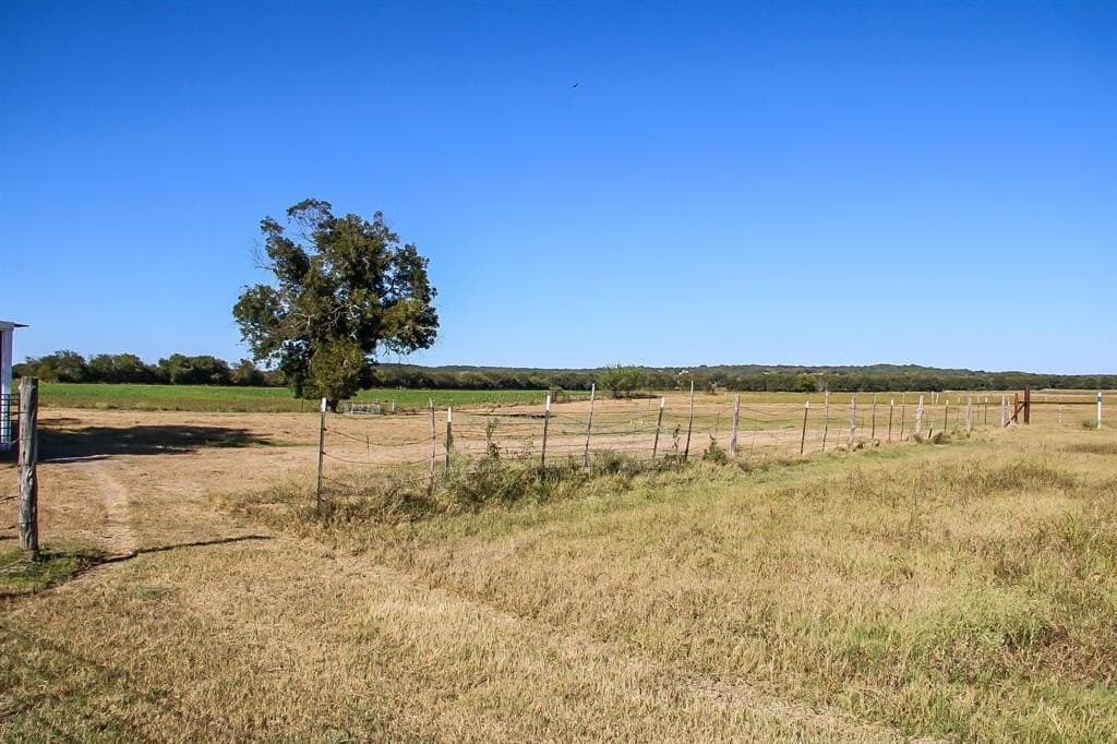 21.85 acres in Bosque County - photo 23