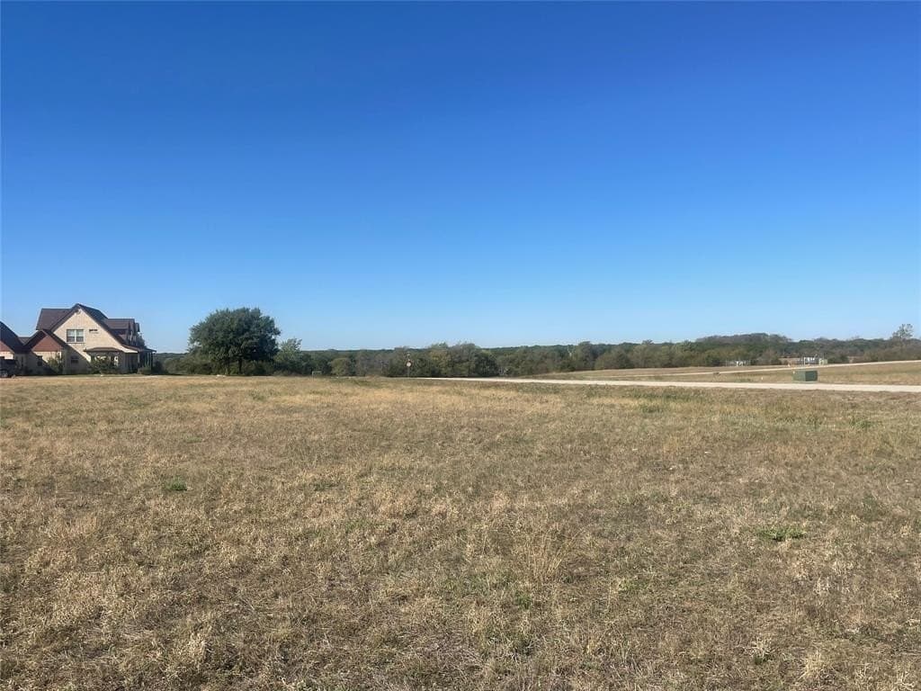 0.37 acres in Johnson County - photo 3