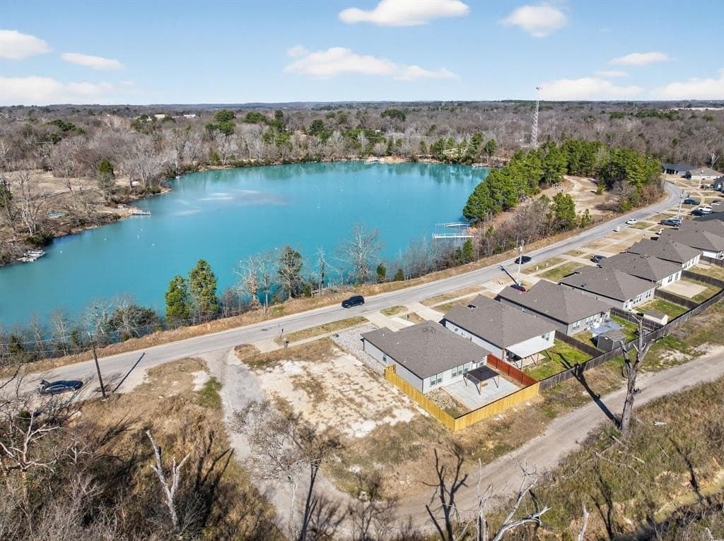 0.11 acres in Henderson County - photo 3