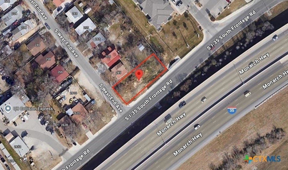 0.17 acres in Comal County - photo 4