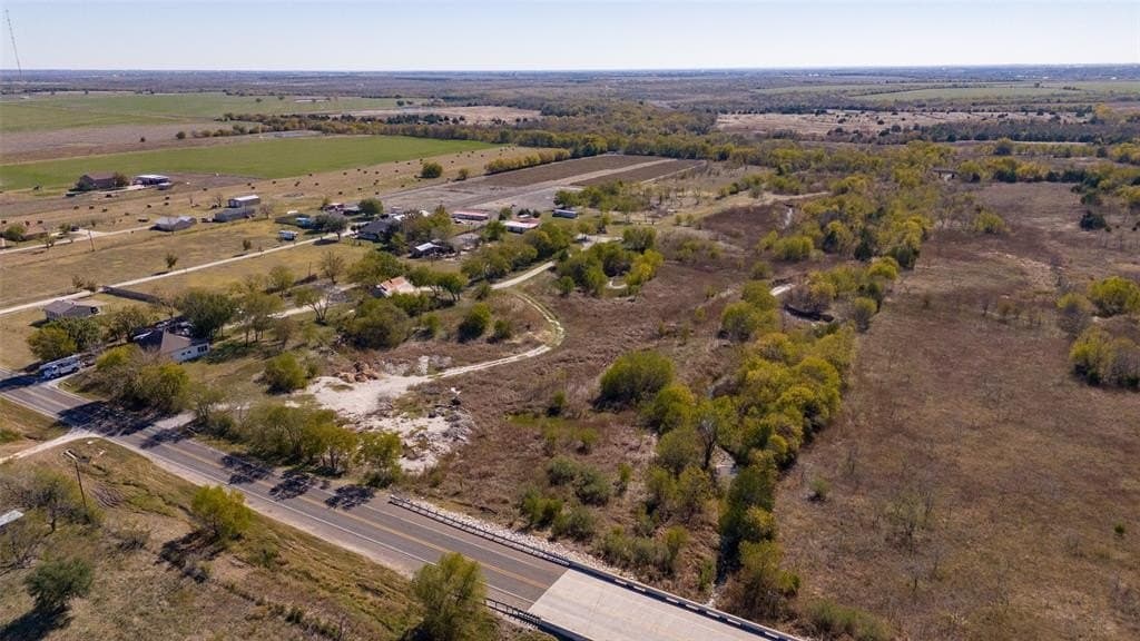 15 acres in Ellis County - photo 2