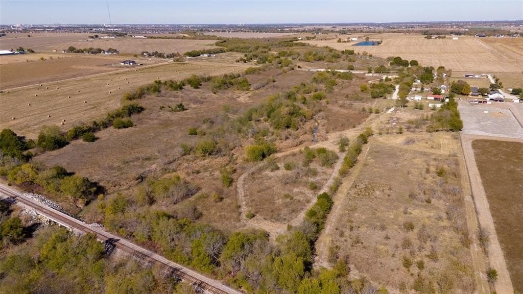15 acres in Ellis County - photo 4
