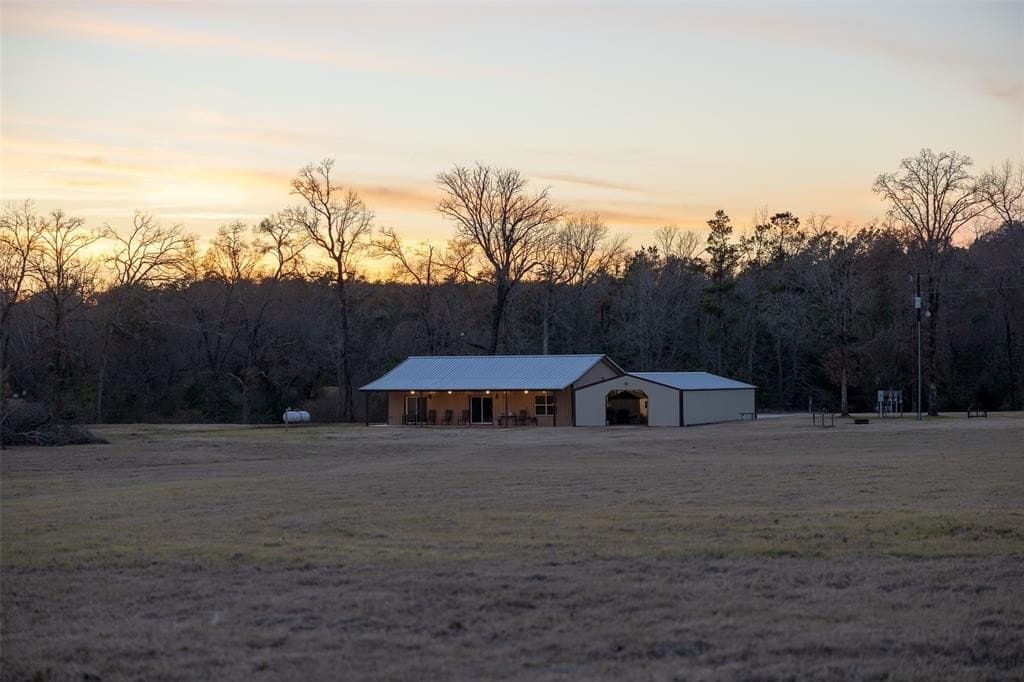 159.91 acres in Rusk County - photo 2