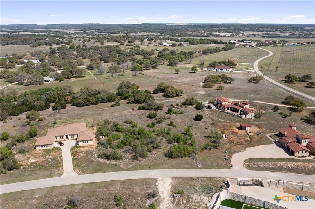 2.37 acres in Williamson County - photo 5