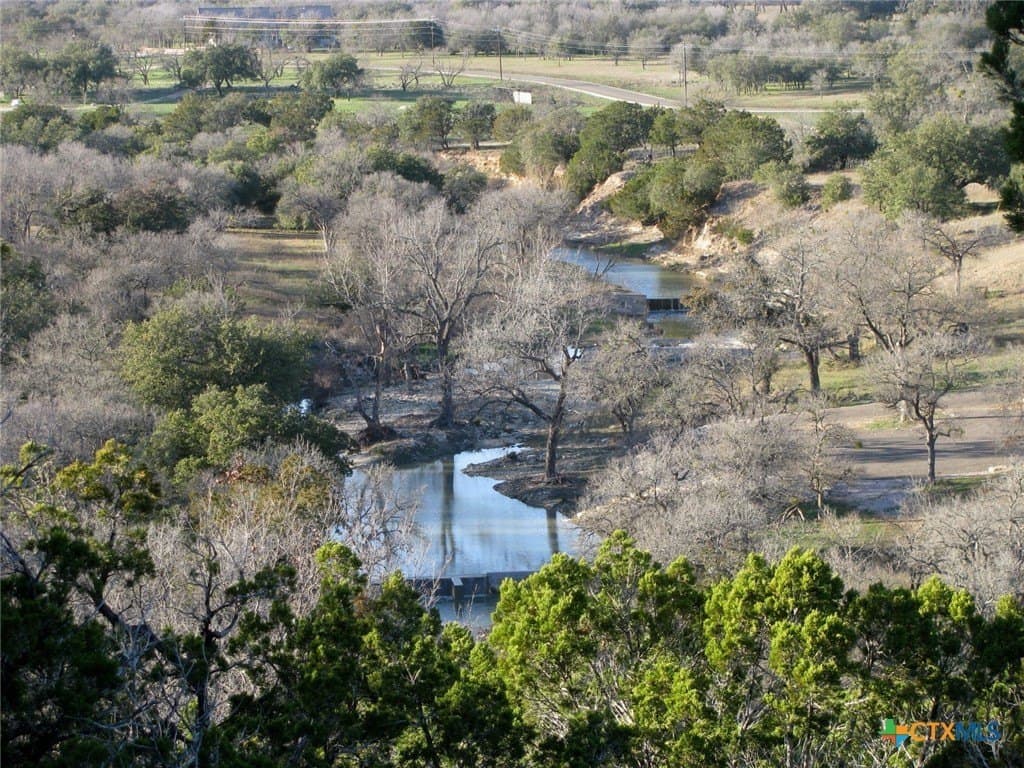 675 Fossil Ridge Court lot: 23