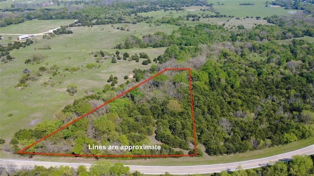 3.01 acres in Hunt County - photo 2