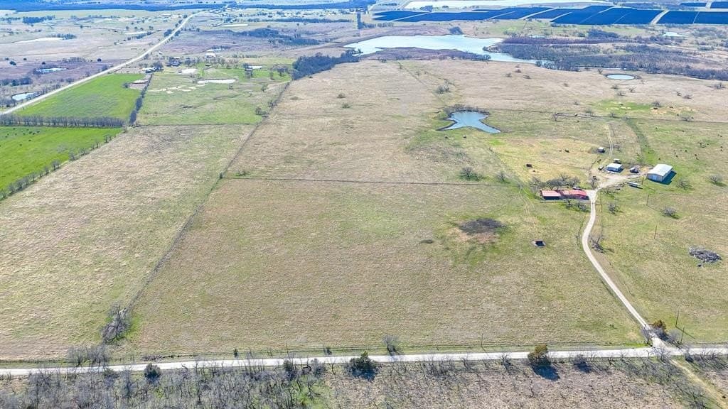 62.97 acres in Navarro County - photo 12