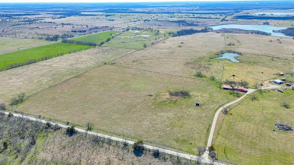 62.97 acres in Navarro County - photo 10