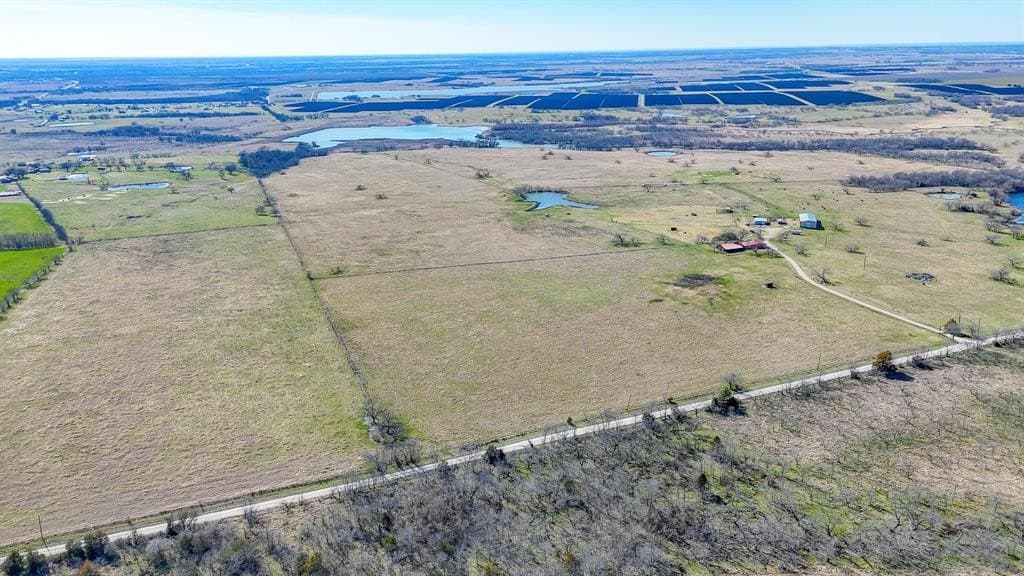 62.97 acres in Navarro County - photo 15