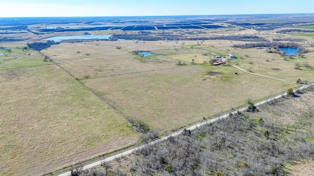 62.97 acres in Navarro County - photo 17