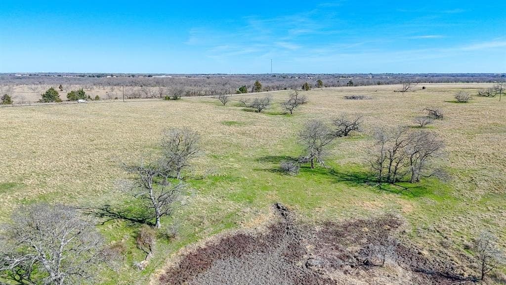 62.97 acres in Navarro County - photo 9