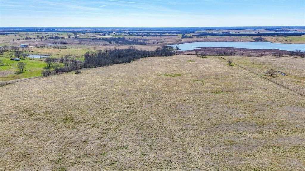 62.97 acres in Navarro County - photo 30