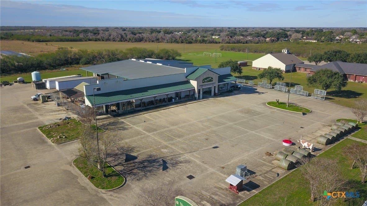 10.22 acres in Victoria County - photo 27