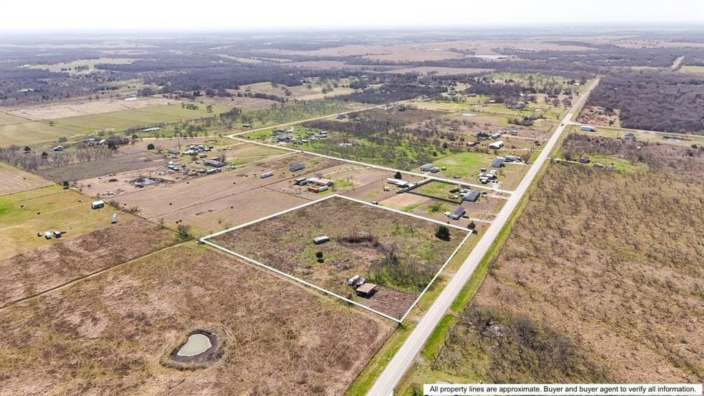 5.66 acres in Navarro County - photo 8
