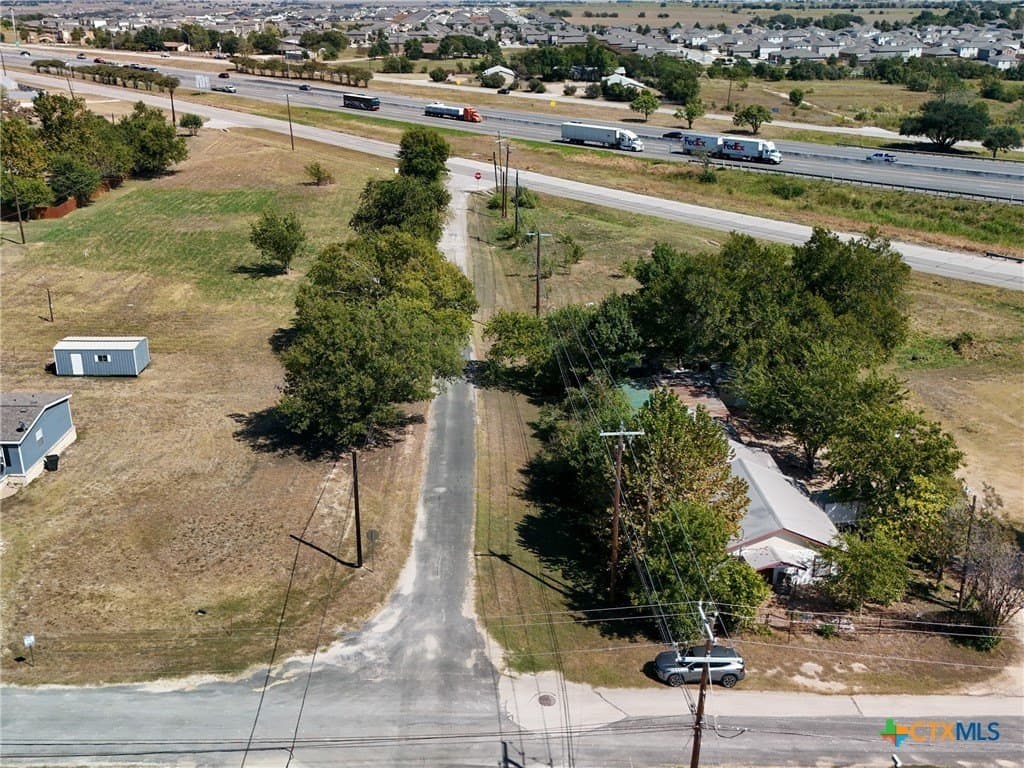 0.48 acres in Williamson County - photo 31