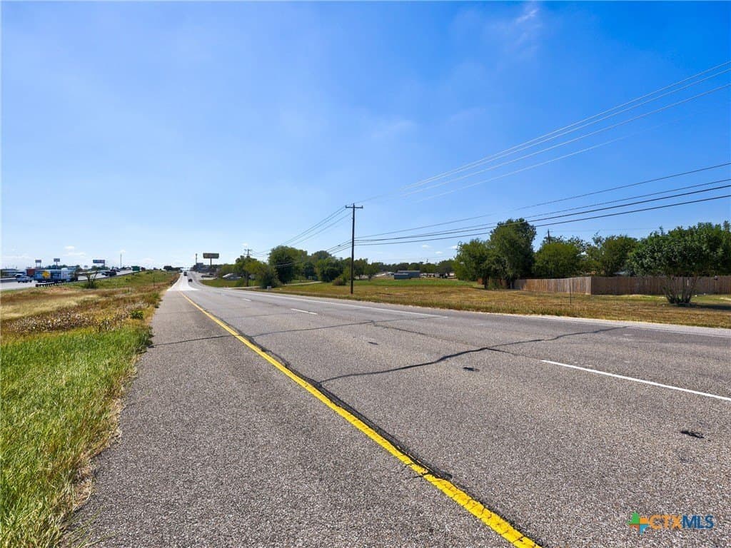 0.48 acres in Williamson County - photo 13
