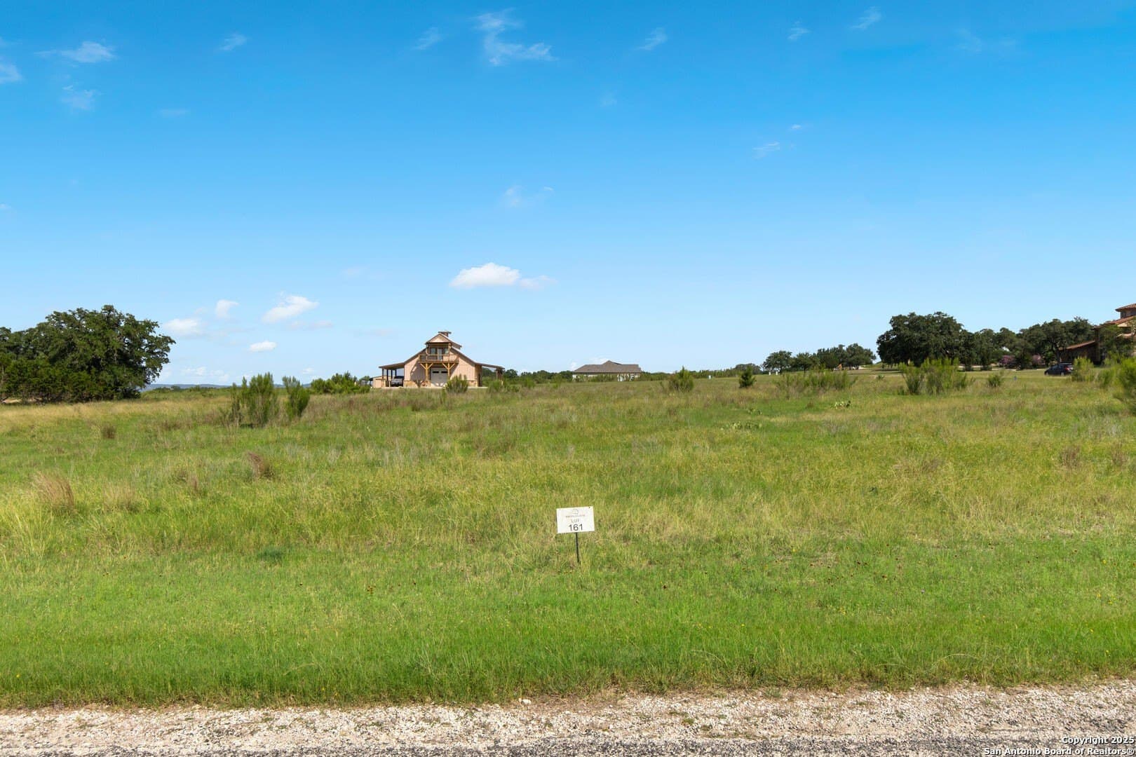 2 acres in Bandera County - photo 5