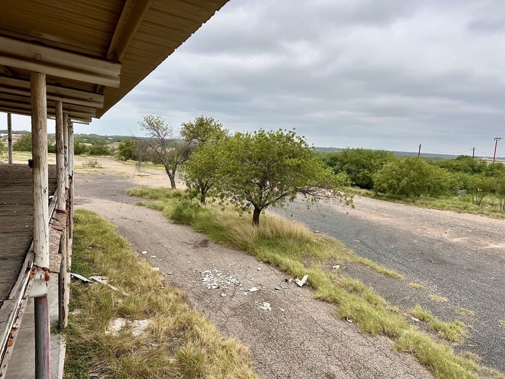73,161 acres in Maverick County - photo 10