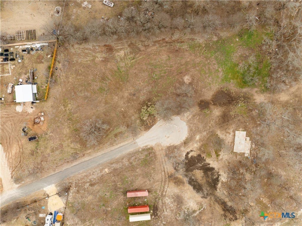 1.55 acres in Travis County - photo 9