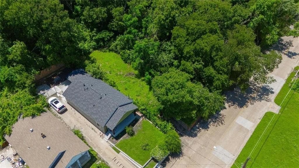 0.1 acres in Dallas County - photo 3