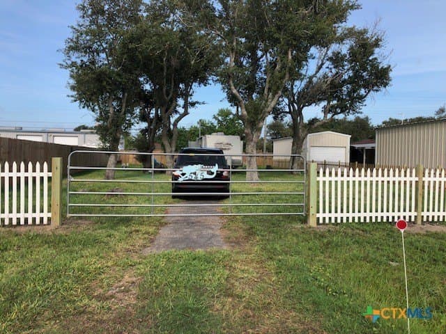 0.18 acres in Aransas County - photo 3