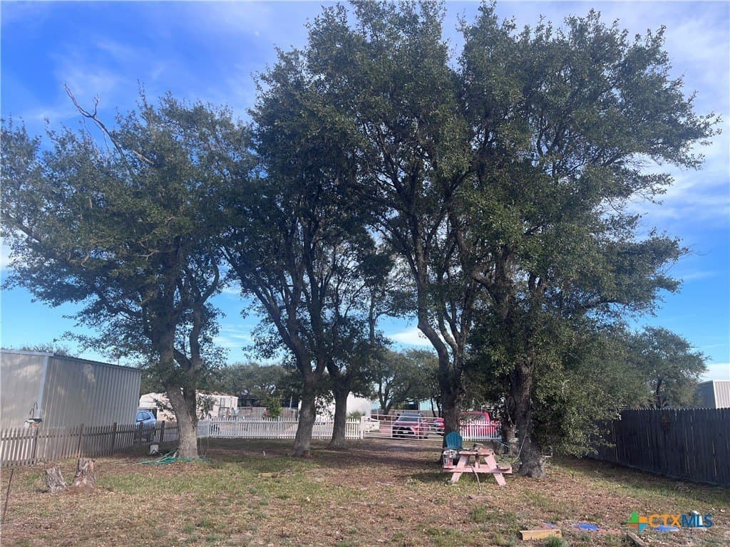 0.18 acres in Aransas County - photo 5