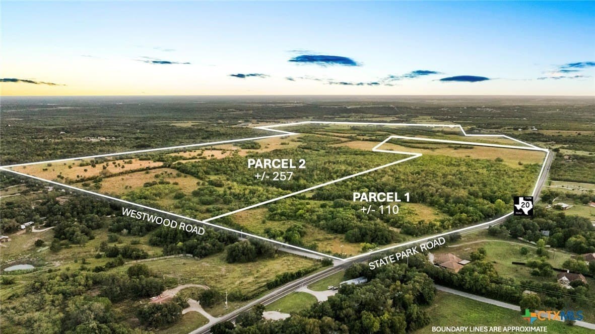 109.53 acres in Caldwell County - photo 2