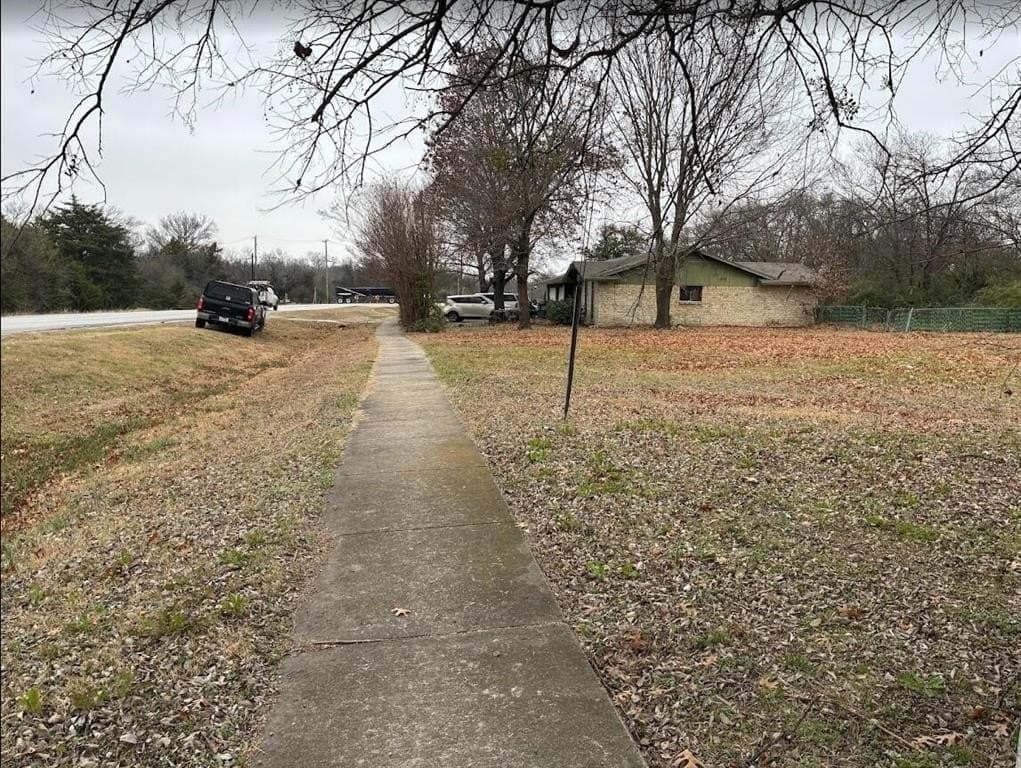 0.25 acres in Dallas County - photo 3