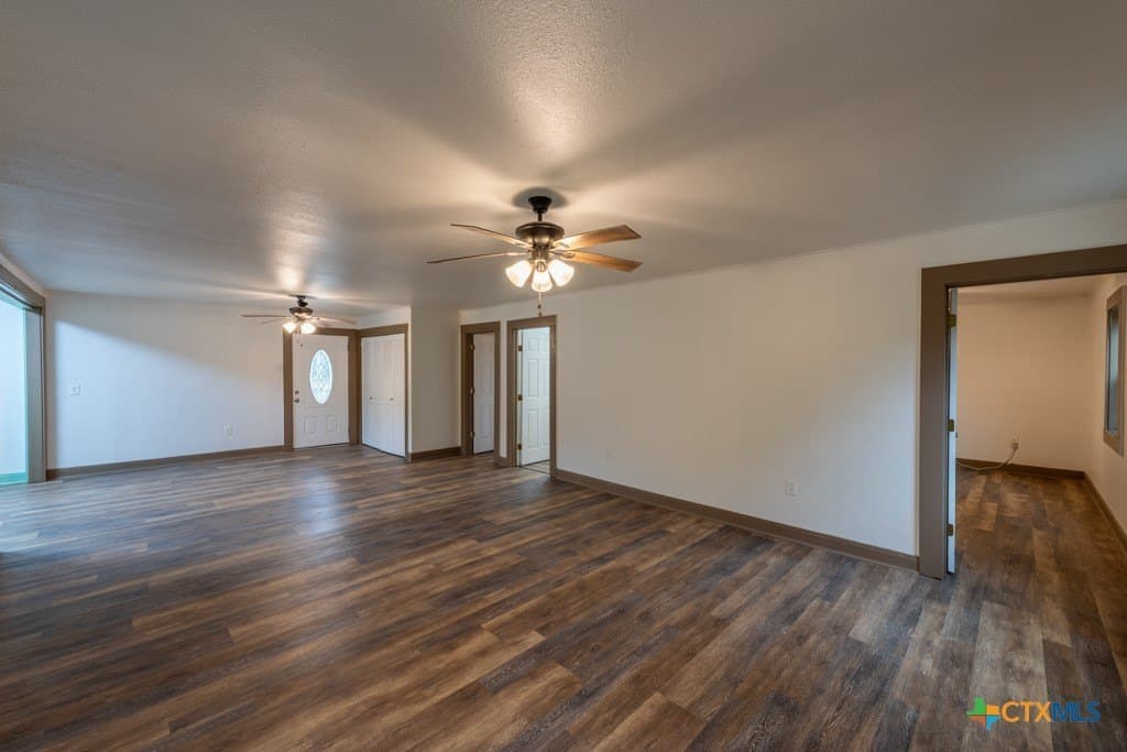 10.93 acres in Gonzales County - photo 12