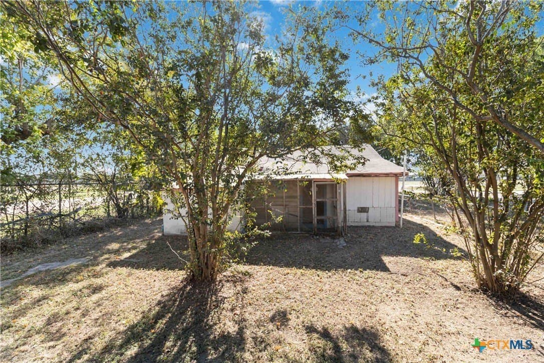 0.27 acres in Hays County - photo 16
