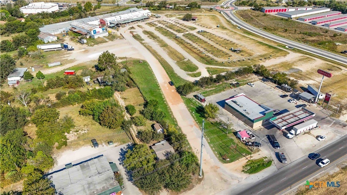 0.27 acres in Hays County - photo 24
