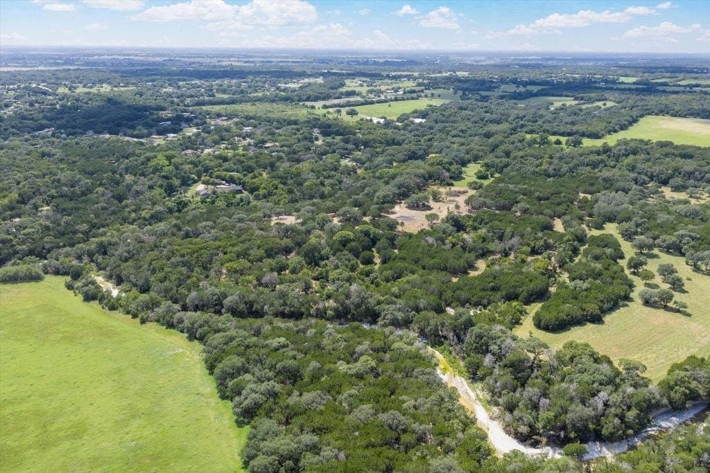24.98 acres in McLennan County - photo 5
