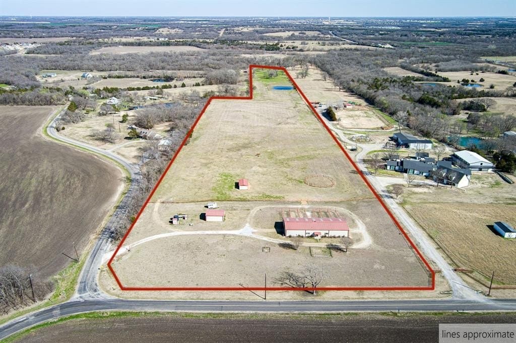 26.96 acres in Collin County - photo 2