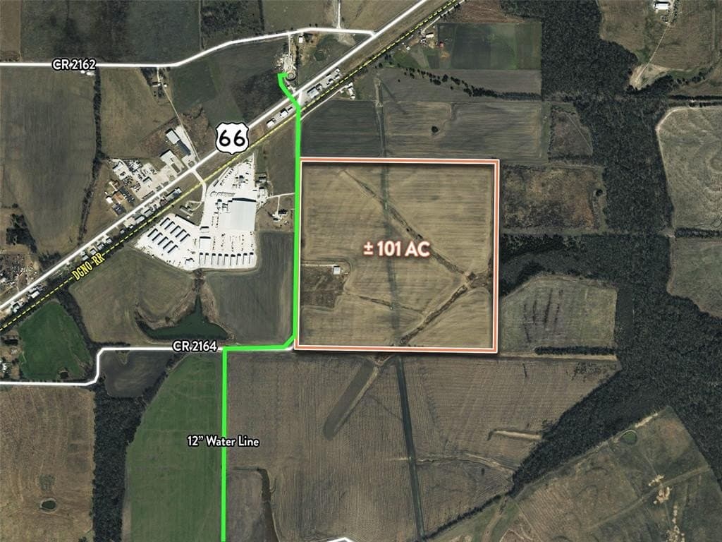 101.23 acres in Hunt County - photo 9