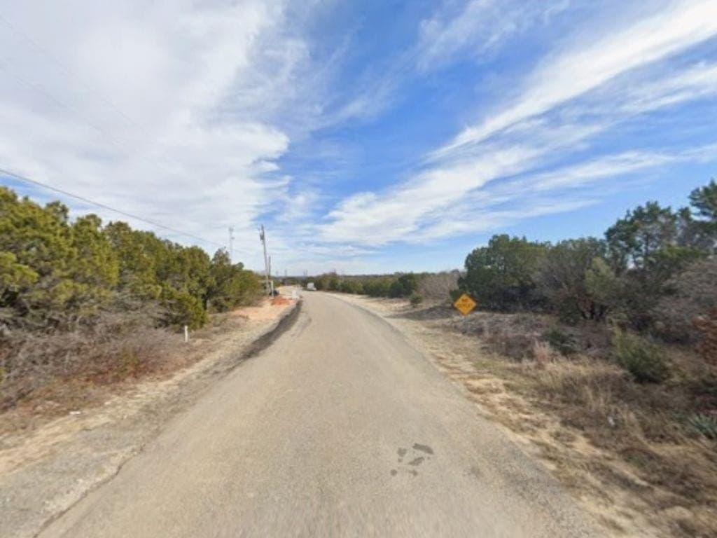 0.15 acres in Hood County - photo 3