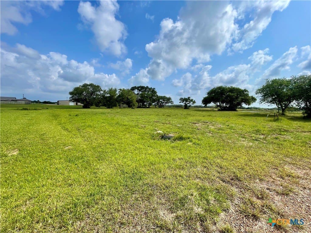 1.45 acres in Calhoun County - photo 4