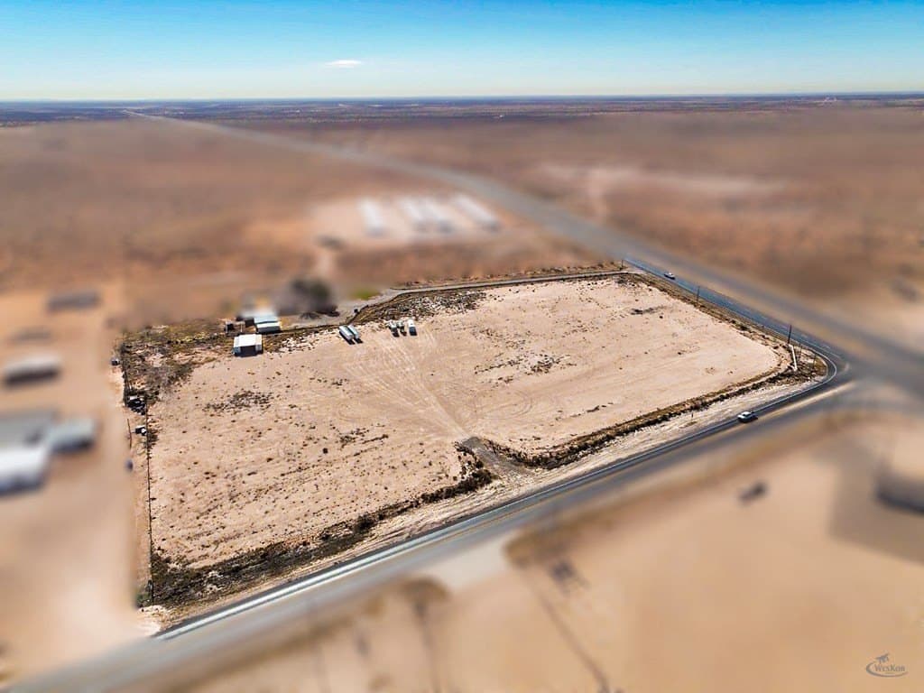 9.53 acres in Ward County - photo 4