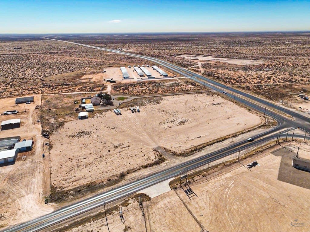 9.53 acres in Ward County - photo 3