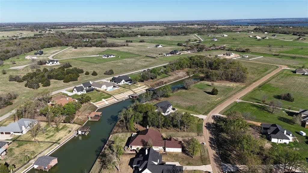 0.51 acres in Navarro County - photo 15