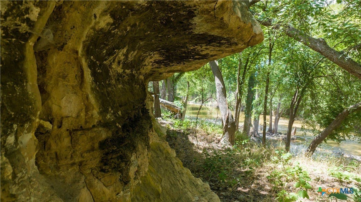24.43 acres in Kendall County - photo 11