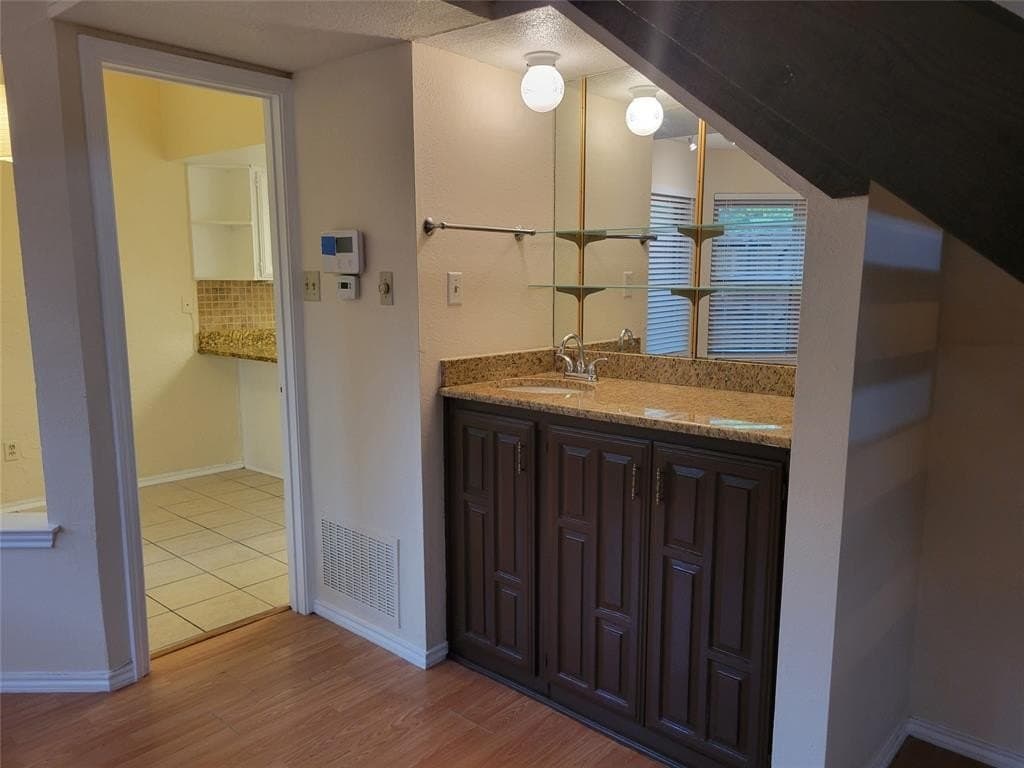 10.63 acres in Dallas County - photo 8