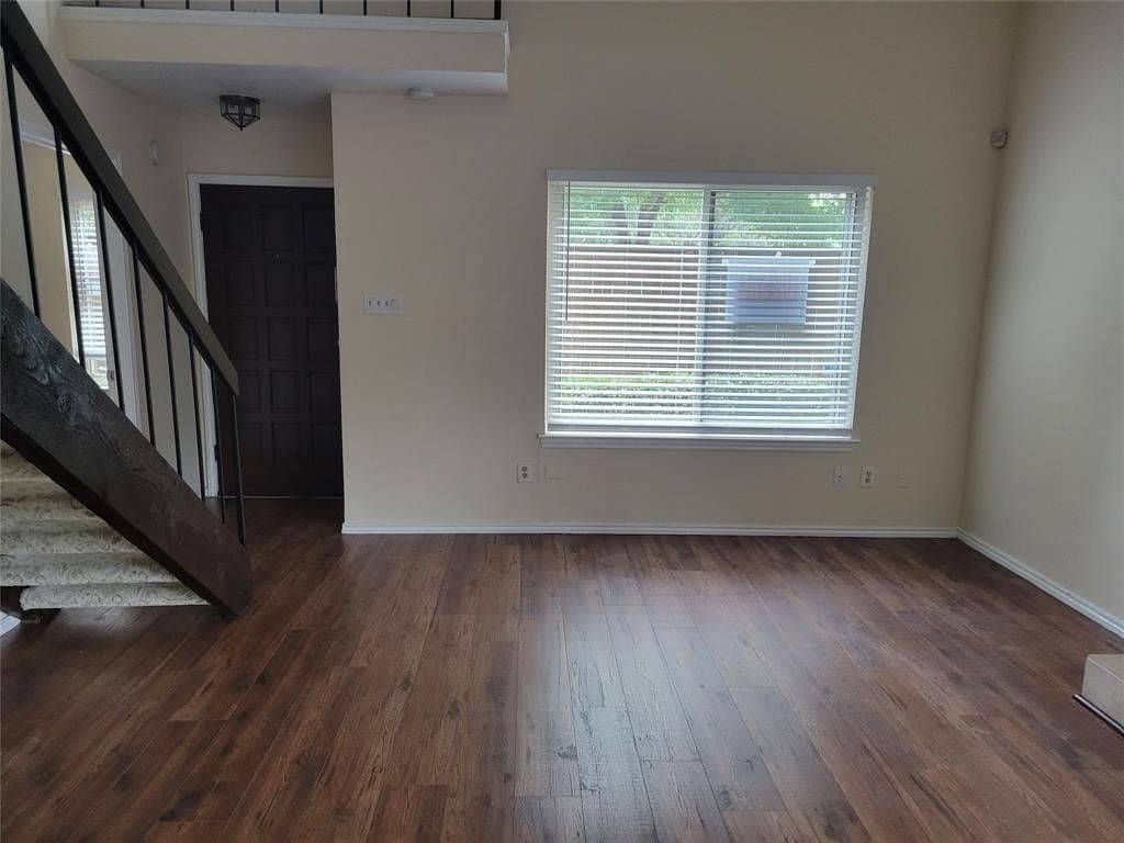 10.63 acres in Dallas County - photo 10