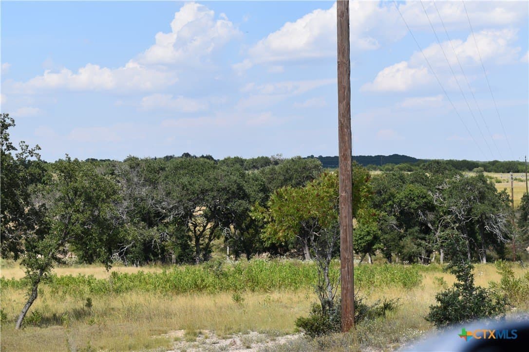 113.89 acres in Lampasas County - photo 5