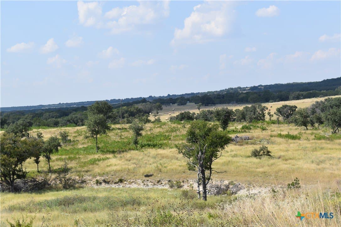 113.89 acres in Lampasas County - photo 8