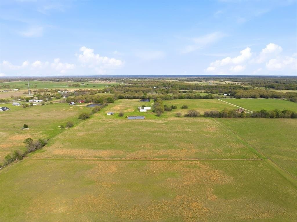 26.6 acres in Kaufman County - photo 32