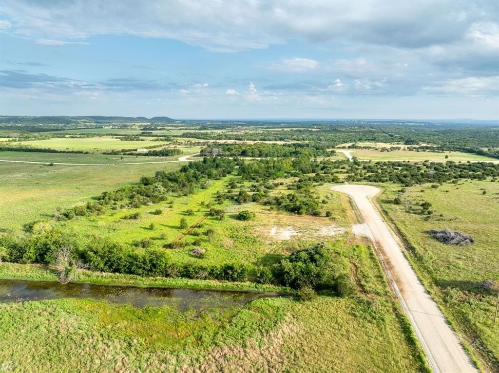 2.37 acres in Somervell County - photo 4