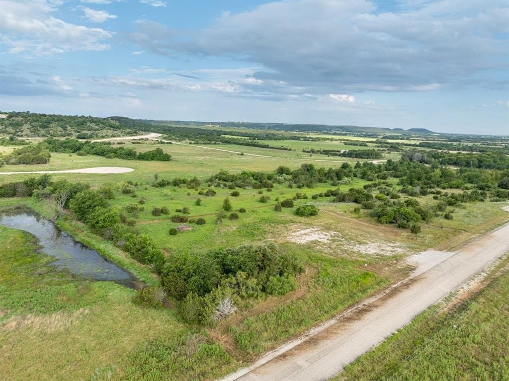 2.37 acres in Somervell County - photo 2
