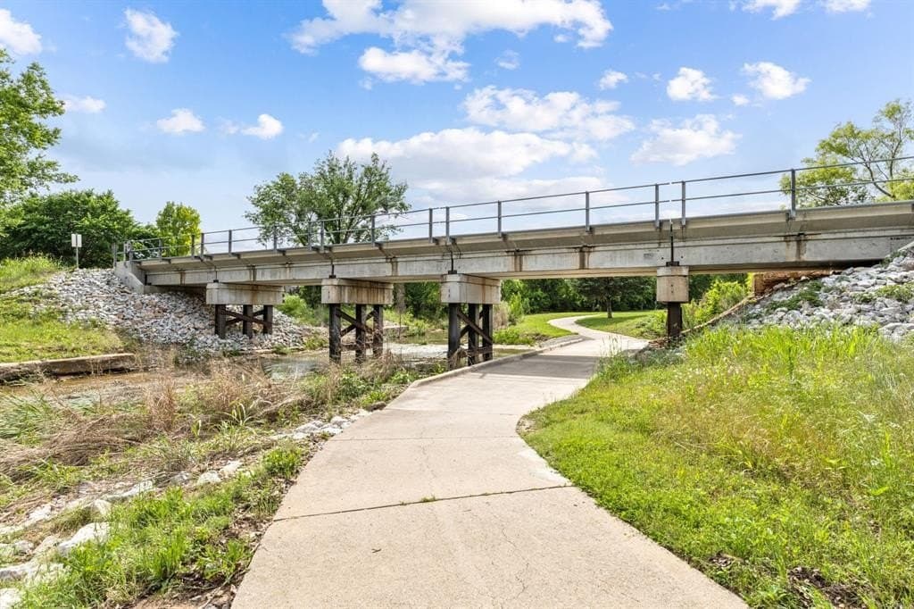 0.11 acres in Tarrant County - photo 10